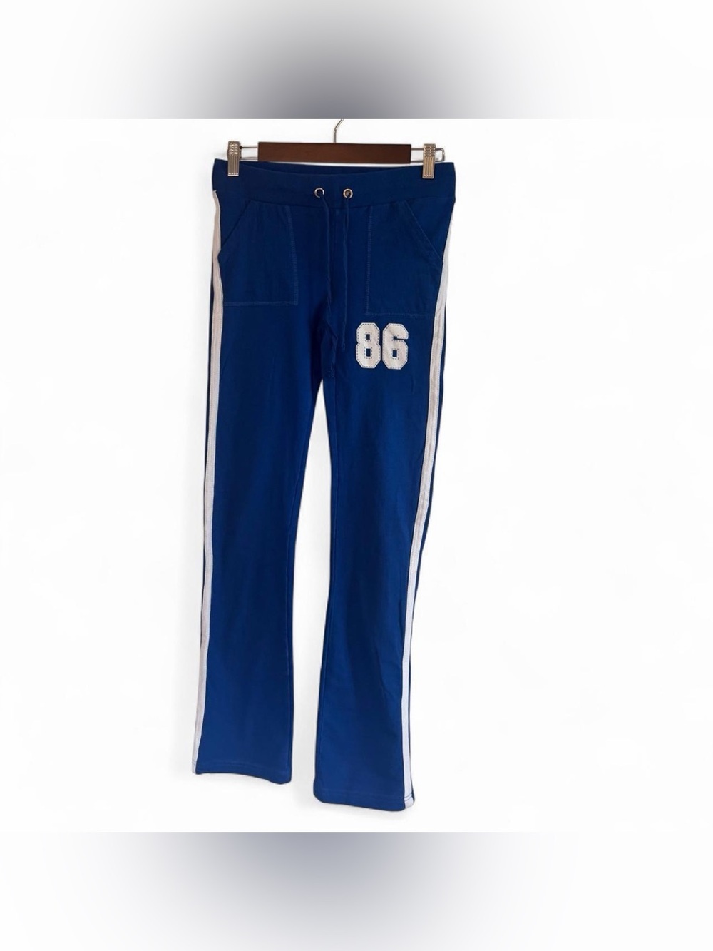 Drama Gold Jeans Company Y2K Fitted Bootcut Sweatpants. Size: Small.